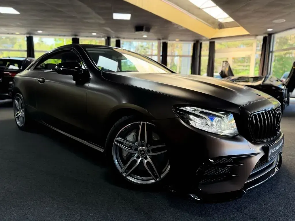Gebraucht Mercedes E53 AMG 258 PS (189 kW) 2018 Blau Coupé
