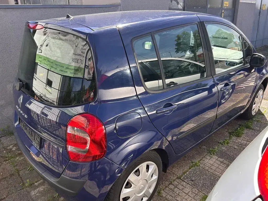 Second-hand Renault Modus Dynamique 111 CP (81 kW) 2009 Albastru Monovolum