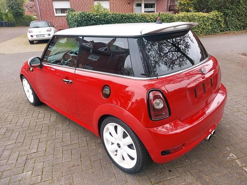 Gebraucht Mini Cooper S 174 PS (127 kW) 2008 Rot Kleinwagen