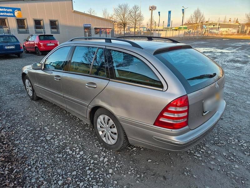 Gebraucht 2003 Mercedes C180 Avantgarde Kombi | 1.850 € (Superpreis) - Bild 1/4