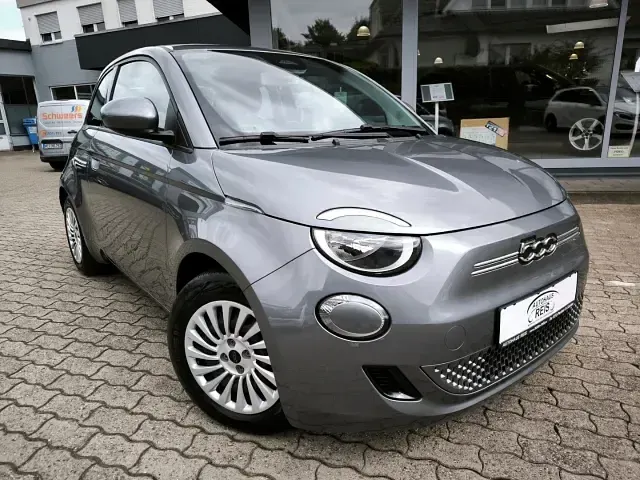 Gebraucht Fiat 500e Action 69 kW (95 PS) 2022 Kleinwagen