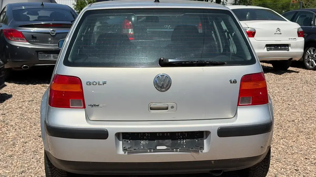 Gebraucht VW Golf III 101 PS (74 kW) 1998 Silber Kleinwagen