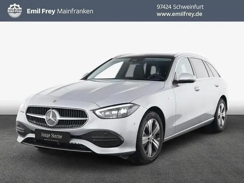 Grau Gebraucht 2025 Mercedes C300e Avantgarde Kombi | 44.980 € (Guter Preis) - Bild 1/4