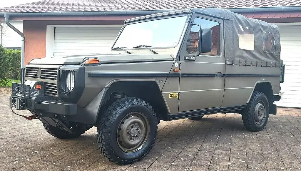 Gebraucht Mercedes G230 116 PS (85 kW) 1989 Grün SUV