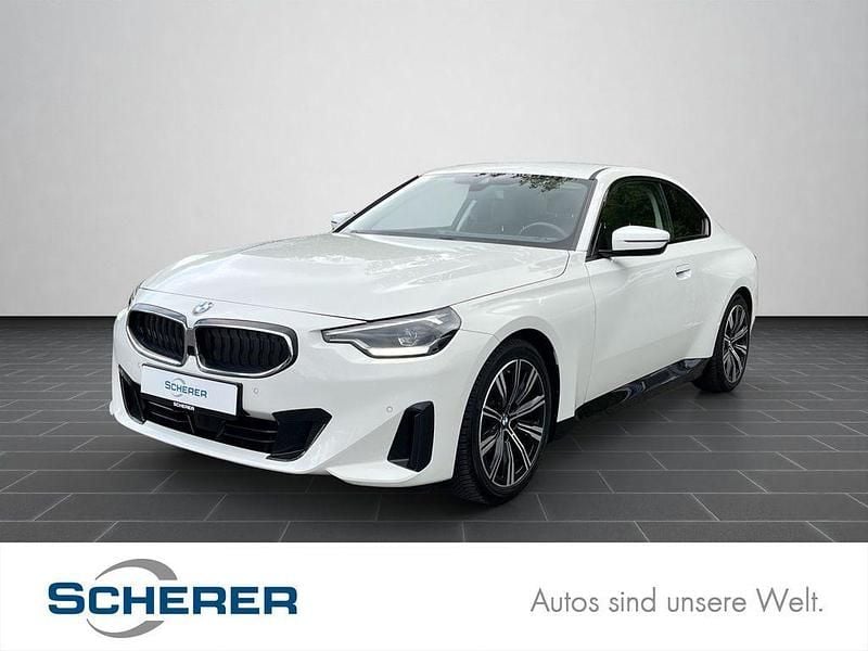 Alpinweiß Gebraucht 2023 BMW 218 Shadowline Coupé | 26.900 € (Superpreis) - Bild 1/4
