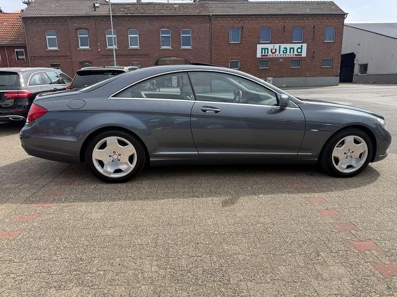 Gebraucht Mercedes CL500 Edition 435 PS (319 kW) 2010 Grau Coupé