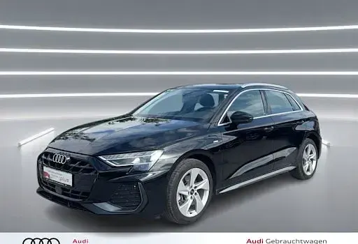 Gebraucht Audi A3 S-Line 204 PS (150 kW) 2025 Limousine
