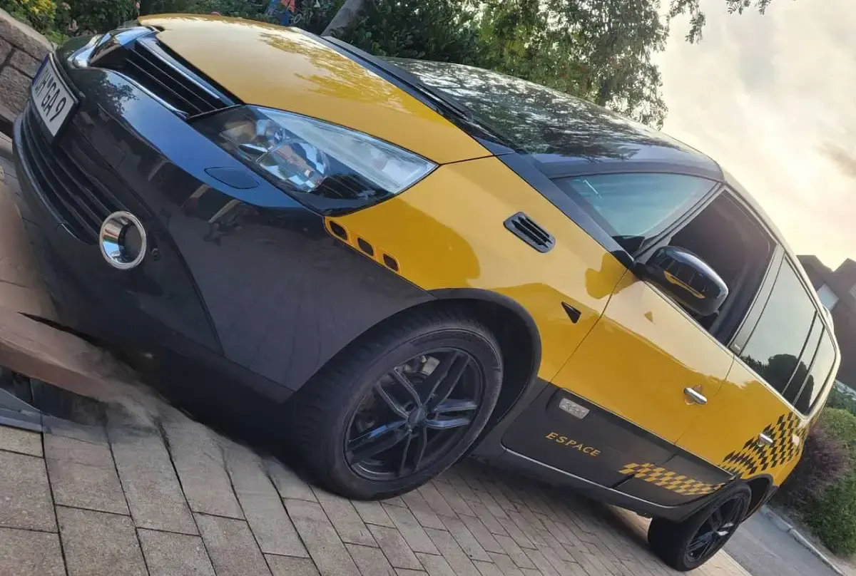 Gebraucht Renault Espace 150 PS (110 kW) 2015 Gelb Van / Kleinbus