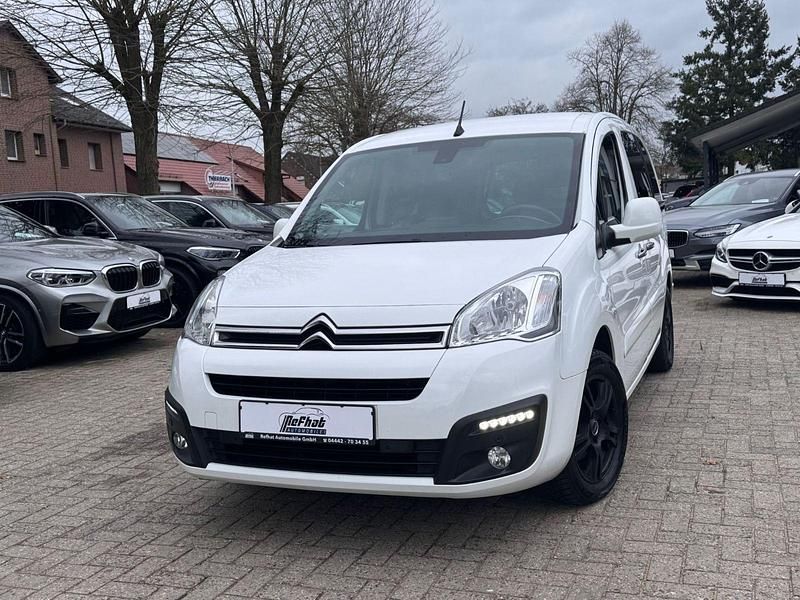 Gebraucht Citroën Berlingo SELECTION 120 PS (88 kW) 2016 Weiß Van / Kleinbus