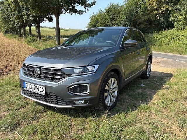 Grau Gebraucht 2021 VW T-Roc Sportline SUV | 23.990 € (Superpreis) - Bild 1/4