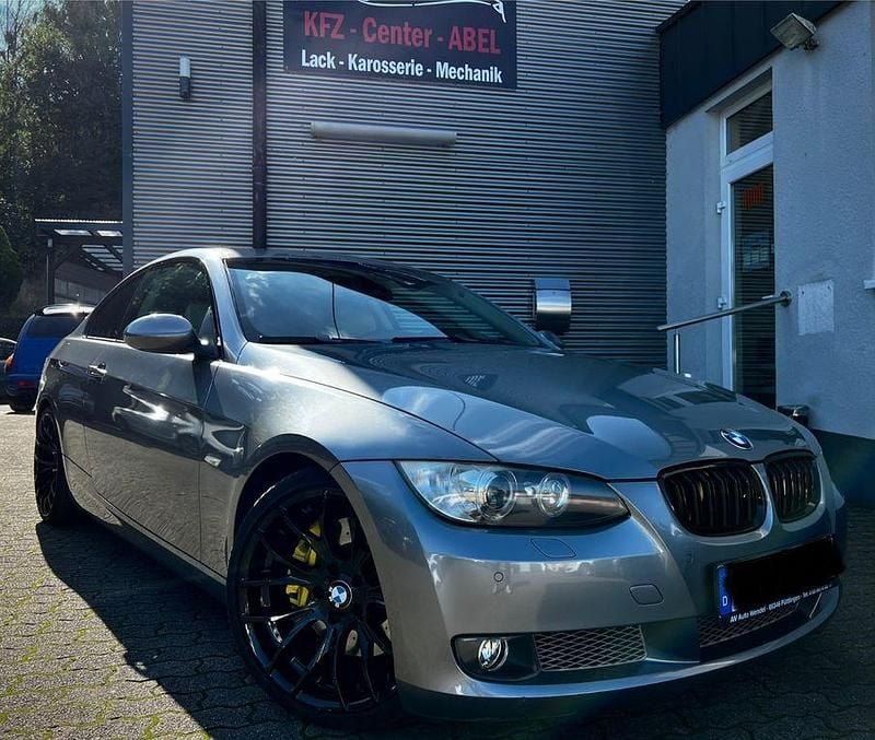 Gebraucht BMW 335 Performance 306 PS (225 kW) 2007 Grau Coupé