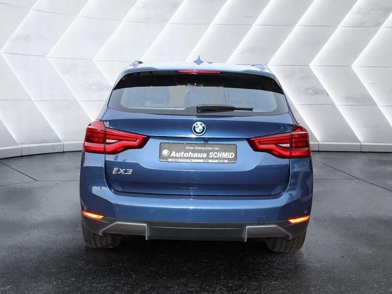 Używany BMW iX3 Impressive 210 kW (286 KM) 2022 Niebieski SUV