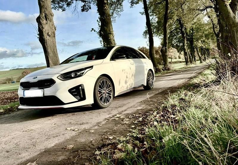 Gebraucht Kia Ceed GT GT 204 PS (150 kW) 2020 Weiß Limousine