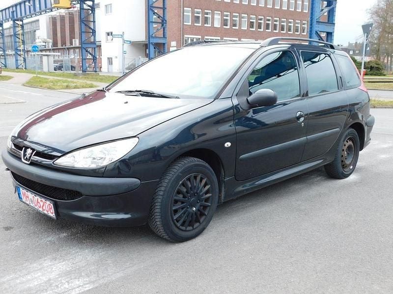 Gebraucht Peugeot 206 Filou 60 PS (44 kW) 2006 Schwarz Kombi