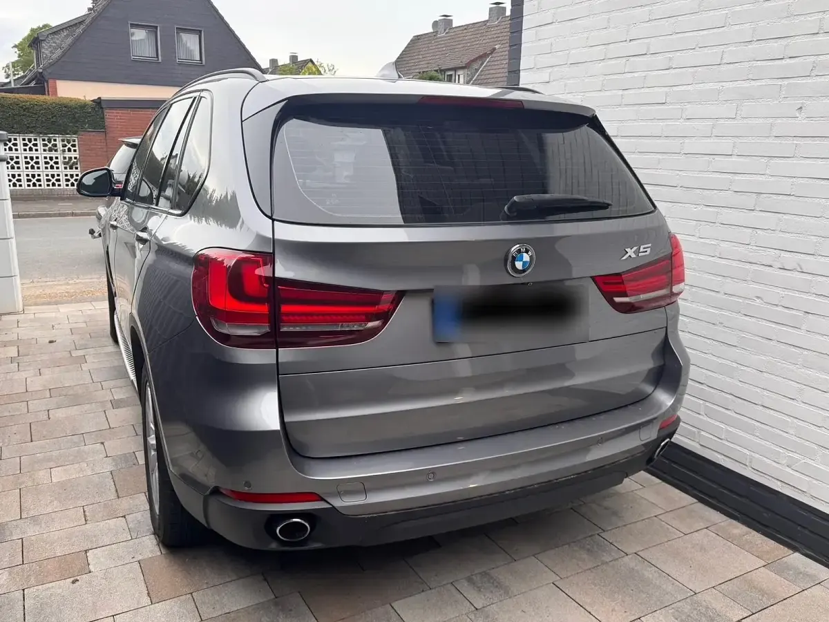 Gebraucht BMW X5 258 PS (189 kW) 2015 Grau SUV