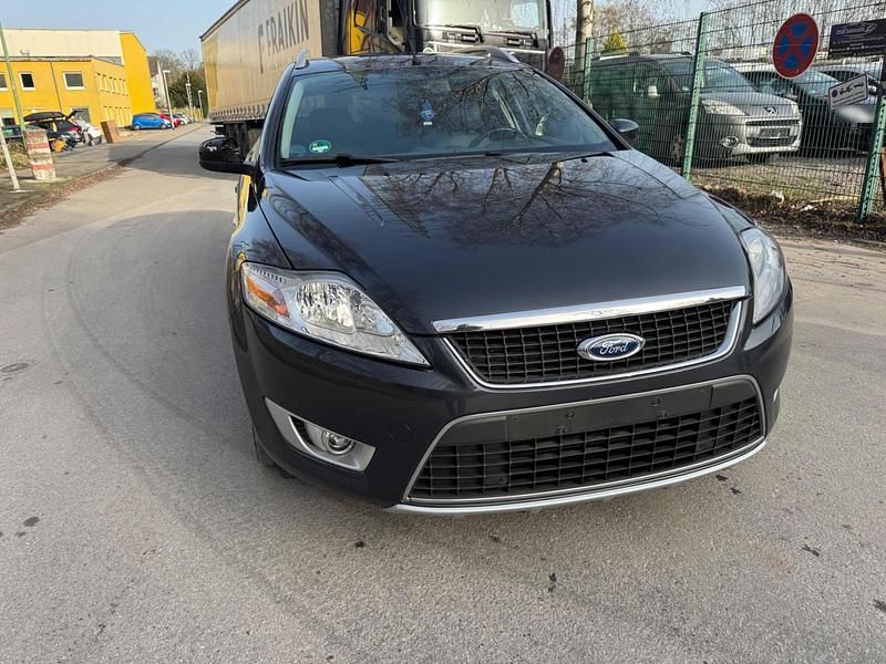 Gebraucht Ford Mondeo 140 PS (102 kW) 2010 Kombi