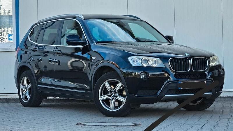 Schwarz Gebraucht 2010 BMW X3 Sport Line SUV | 7.480 € (Superpreis) - Bild 1/4