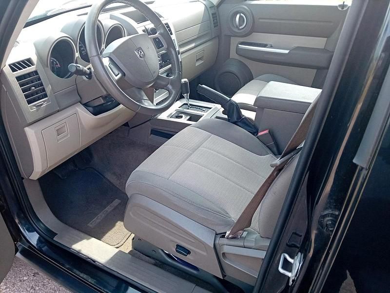 Second-hand Dodge Nitro SXT 177 CP (130 kW) 2011 Negru SUV