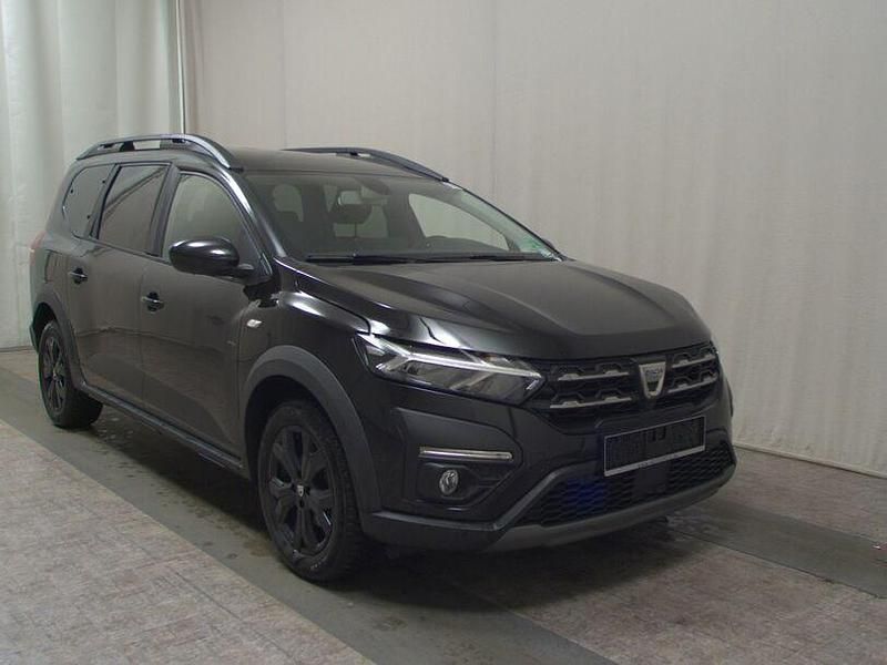 Gebraucht Dacia Jogger 110 PS (80 kW) 2022 Arktis weiss / gletscher weiss Van / Kleinbus