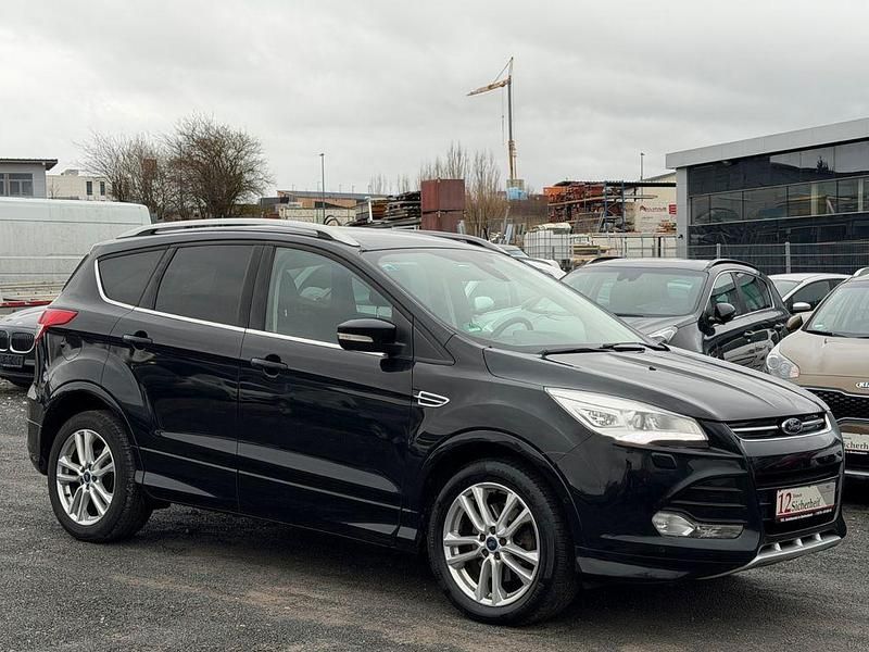 Gebraucht Ford Kuga Individual 140 PS (102 kW) 2013 Schwarz SUV