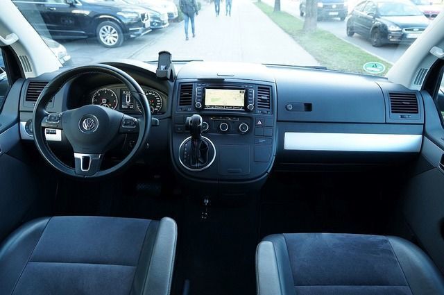 Gebraucht VW T5 Edition 180 PS (132 kW) 2015 Schwarz metallic Van