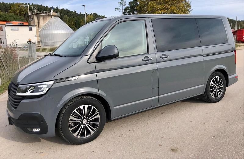 Grau Gebraucht 2022 VW T6.1 Van | 50.950 € (Superpreis) - Bild 1/4