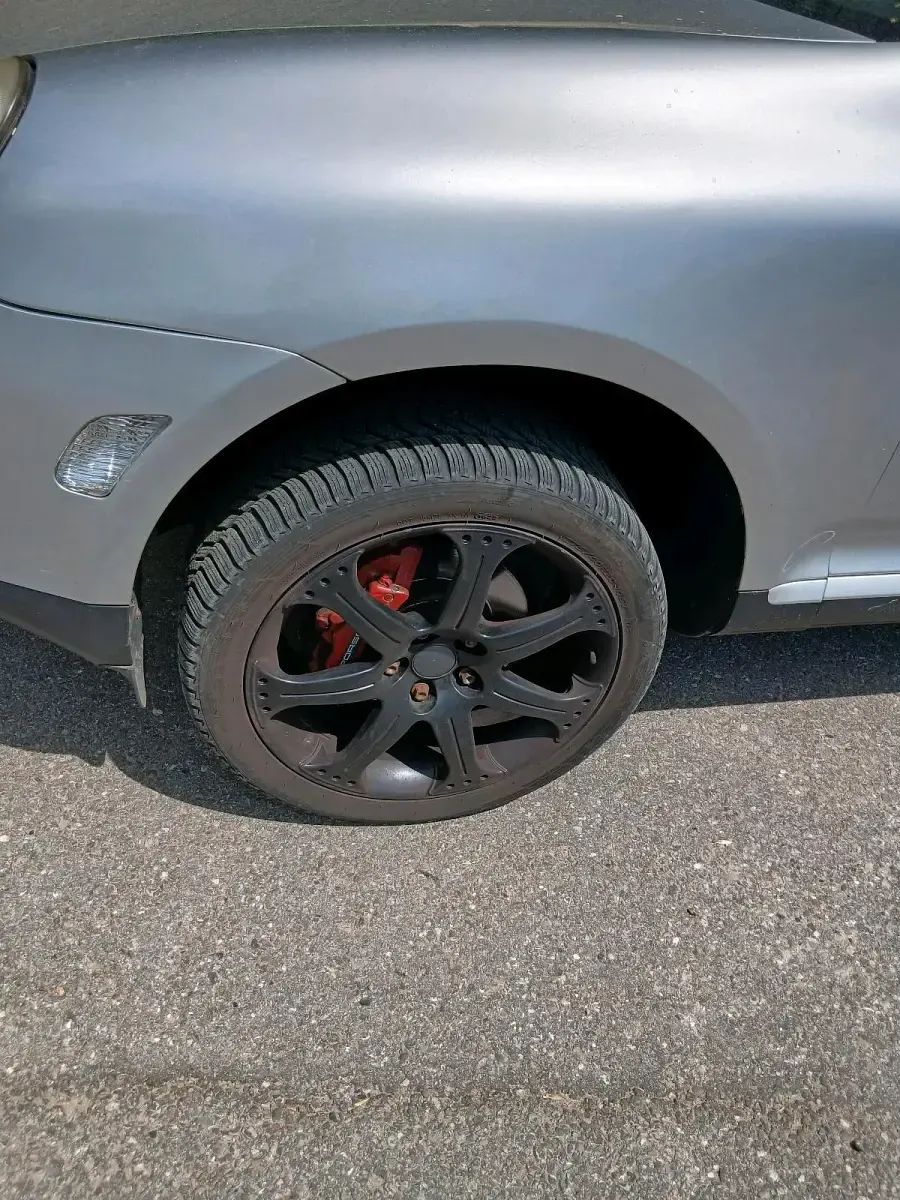 Second-hand Porsche Cayenne 250 CP (183 kW) 2004 Argintiu SUV