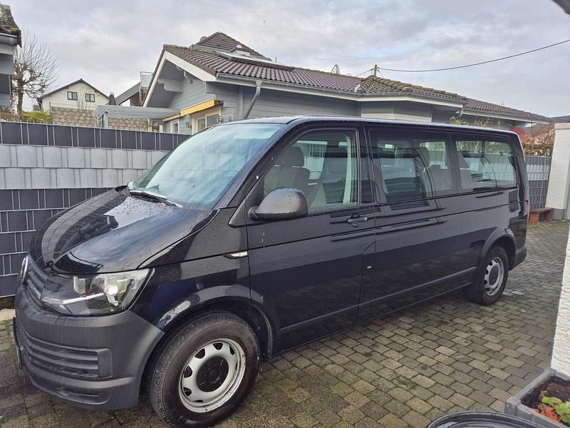 Gebraucht VW Transporter 150 PS (110 kW) 2019 Schwarz Van
