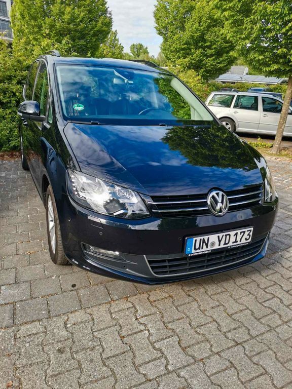 Schwarz Gebraucht 2012 VW Sharan Van / Kleinbus | 11.500 € (Fairer Preis) - Bild 1/4