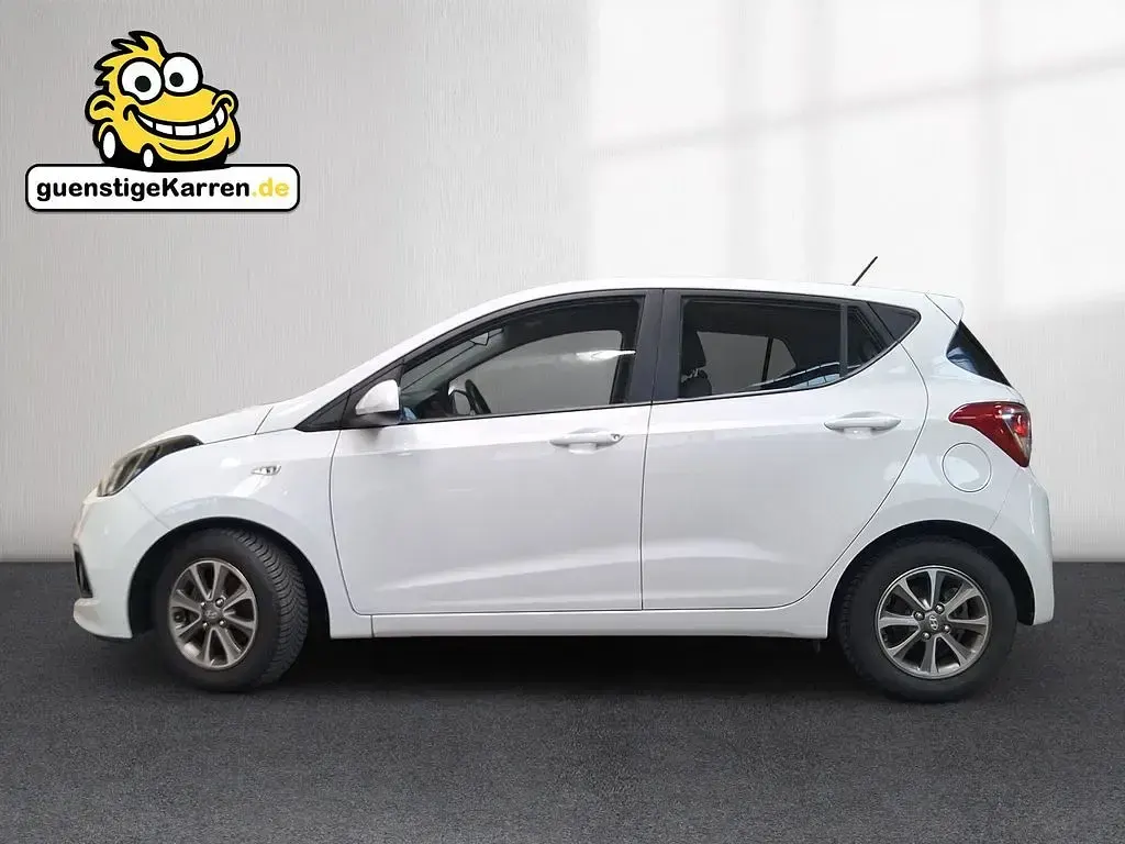 Gebraucht Hyundai i10 Edition 67 PS (49 kW) 2015 Kleinwagen