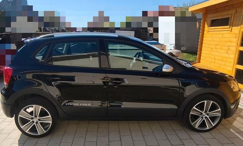 Gebraucht VW Polo Cross 105 PS (77 kW) 2011 Schwarz Kleinwagen