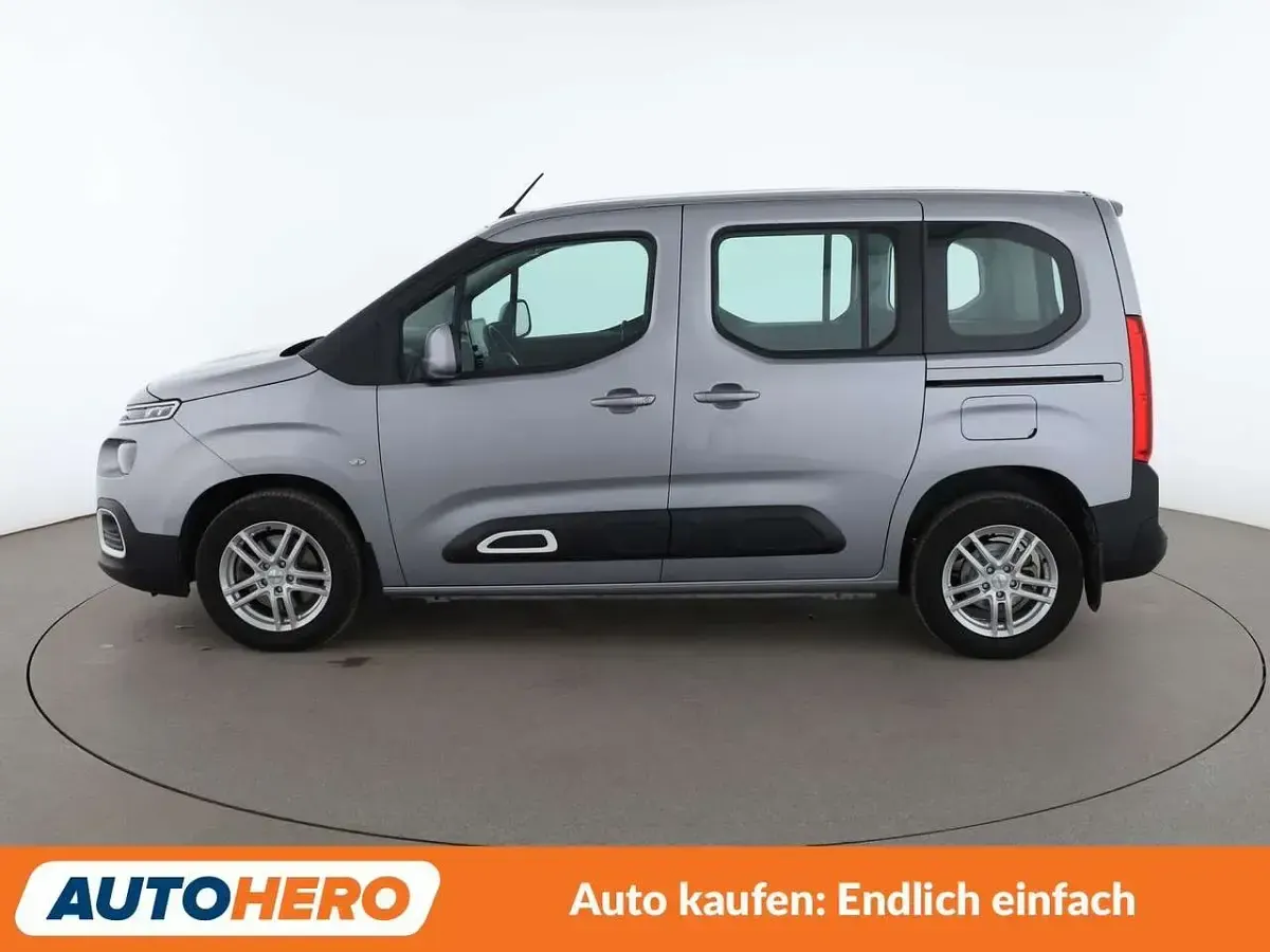 Gebraucht Citroën Berlingo Feel 131 PS (96 kW) 2021 Gris artense Van / Kleinbus