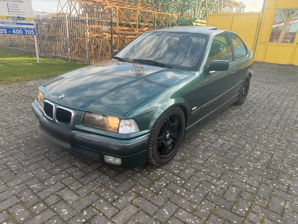 Gebraucht BMW 323 170 PS (125 kW) 1998 Grün Coupé