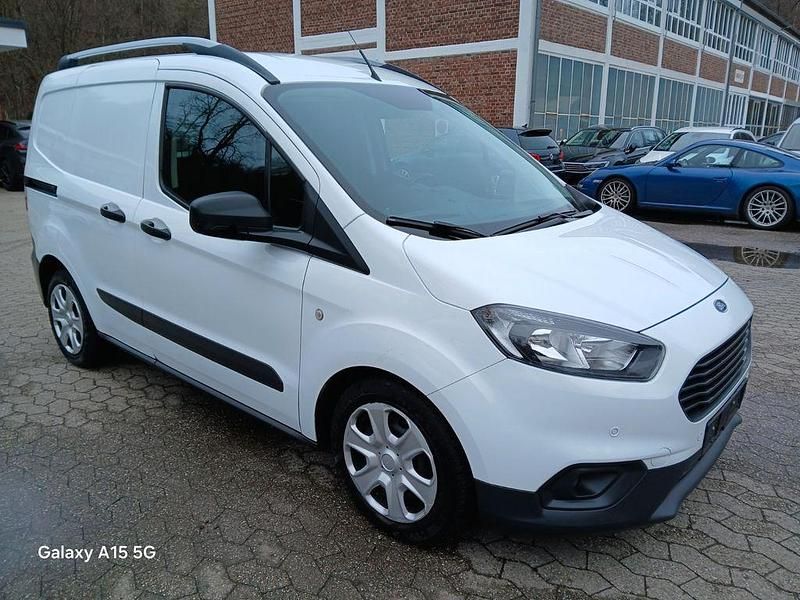 Gebraucht Ford Transit 101 PS (74 kW) 2022 Weiß Van / Kleinbus