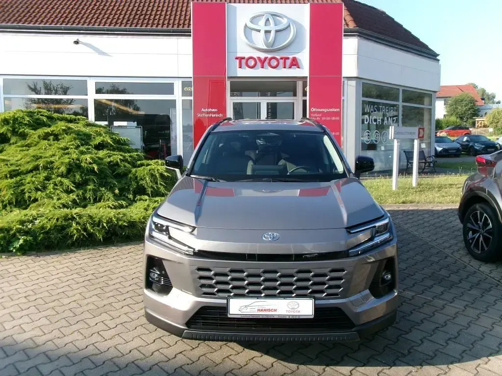 Neu Toyota RAV4 Hybrid 194 PS (142 kW) 2026 Avantgardebronze metallic SUV