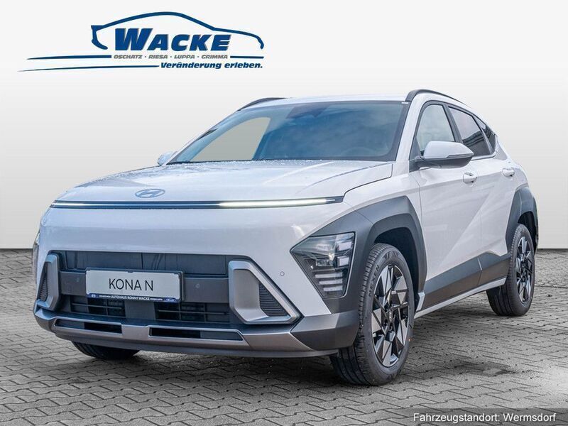 Farbe: weiss Gebraucht 2024 Hyundai Kona Trend SUV | 31.777 € (Fairer Preis) - Bild 1/4