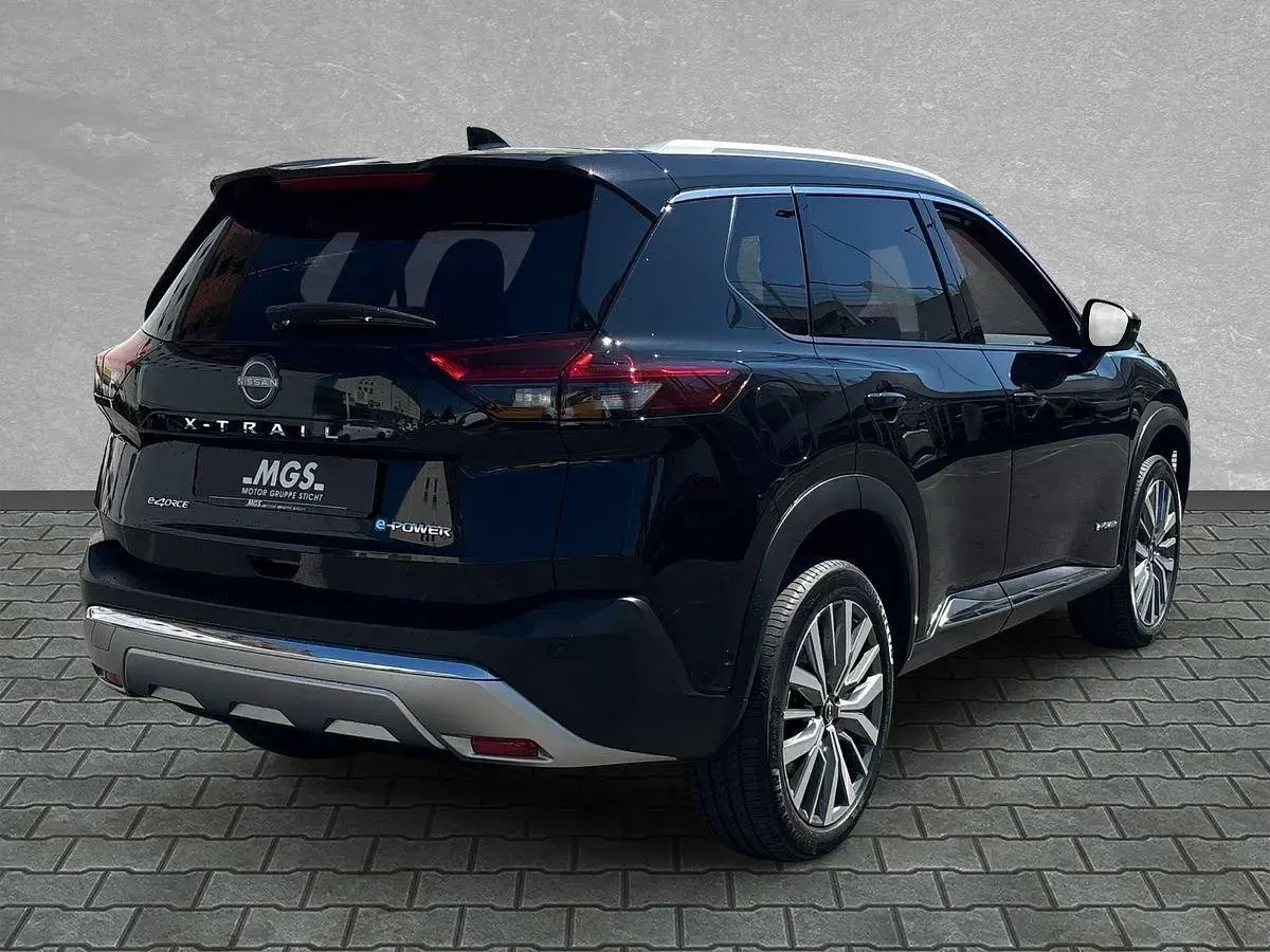 Neu Nissan X-Trail Tekna 213 PS (156 kW) 2026 Black pearl (m) SUV