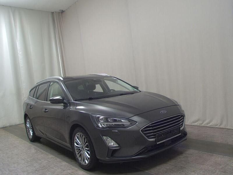 Gebraucht Ford Focus Titanium 182 PS (133 kW) 2019 Magneticgrau (metallic) Kombi