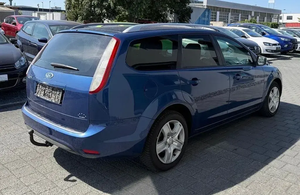 Gebraucht Ford Focus Style 101 PS (74 kW) 2009 Blau Limousine