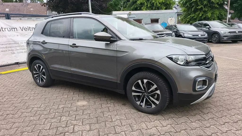 Gebraucht VW T-Cross United 150 PS (110 kW) 2021 Grau SUV