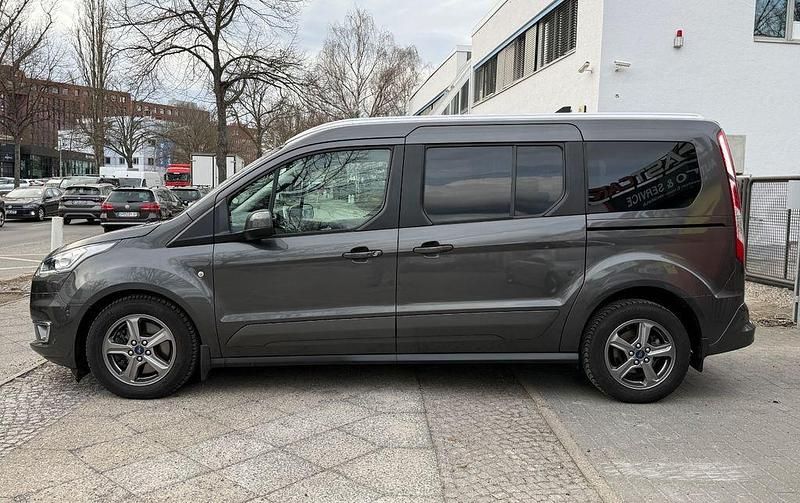 Gebraucht Ford Tourneo 120 PS (88 kW) 2021 Magnetic Van / Kleinbus