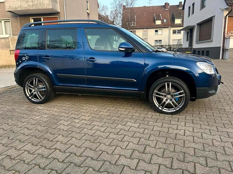 Gebraucht Skoda Yeti 105 PS (77 kW) 2010 Blau SUV