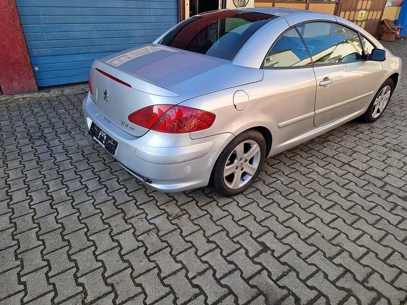 Gebraucht Peugeot 307 CC 136 PS (100 kW) 2003 Silber Cabrio