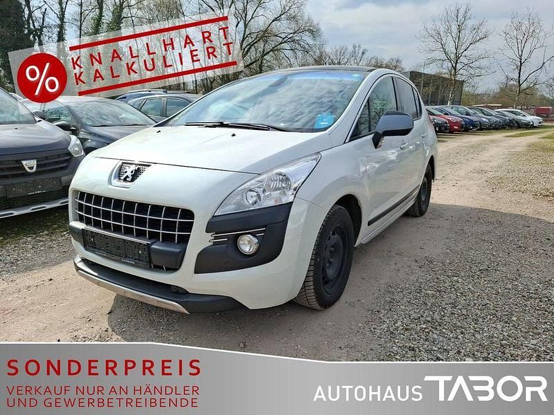 Lack weiss perlglänzend/metall Gebraucht 2013 Peugeot 3008 Allure SUV | 4.985 € (Superpreis) - Bild 1/4