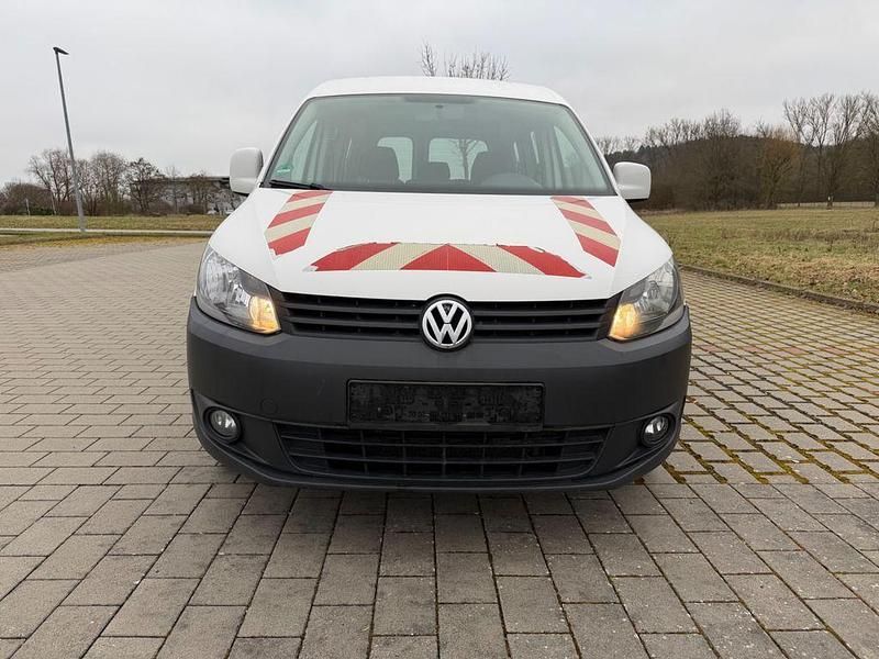 Gebraucht VW Caddy Trendline 102 PS (75 kW) 2014 Weiß Van / Kleinbus
