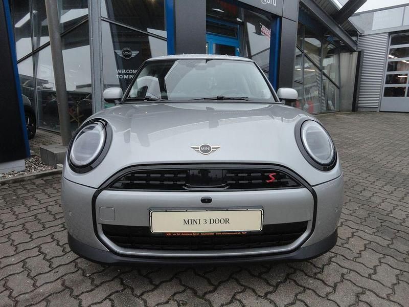 Gebraucht Mini Cooper S Classic 204 PS (150 kW) 2024 Silber Kleinwagen