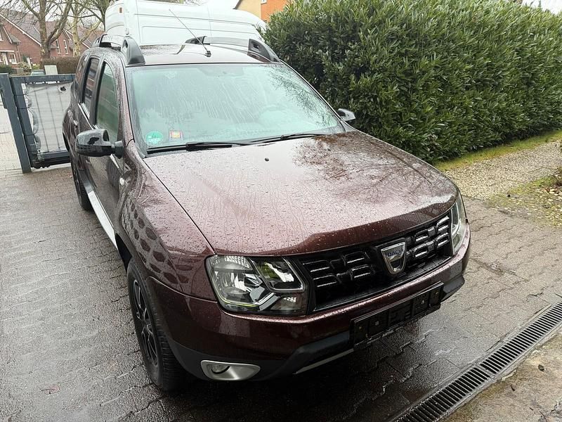 Gebraucht Dacia Duster 125 PS (91 kW) 2017 Braun SUV