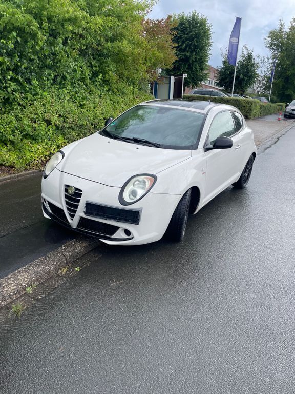 Weiß Gebraucht 2008 Alfa Romeo MiTo Turismo Kleinwagen | 1.750 € (Superpreis) - Bild 1/4