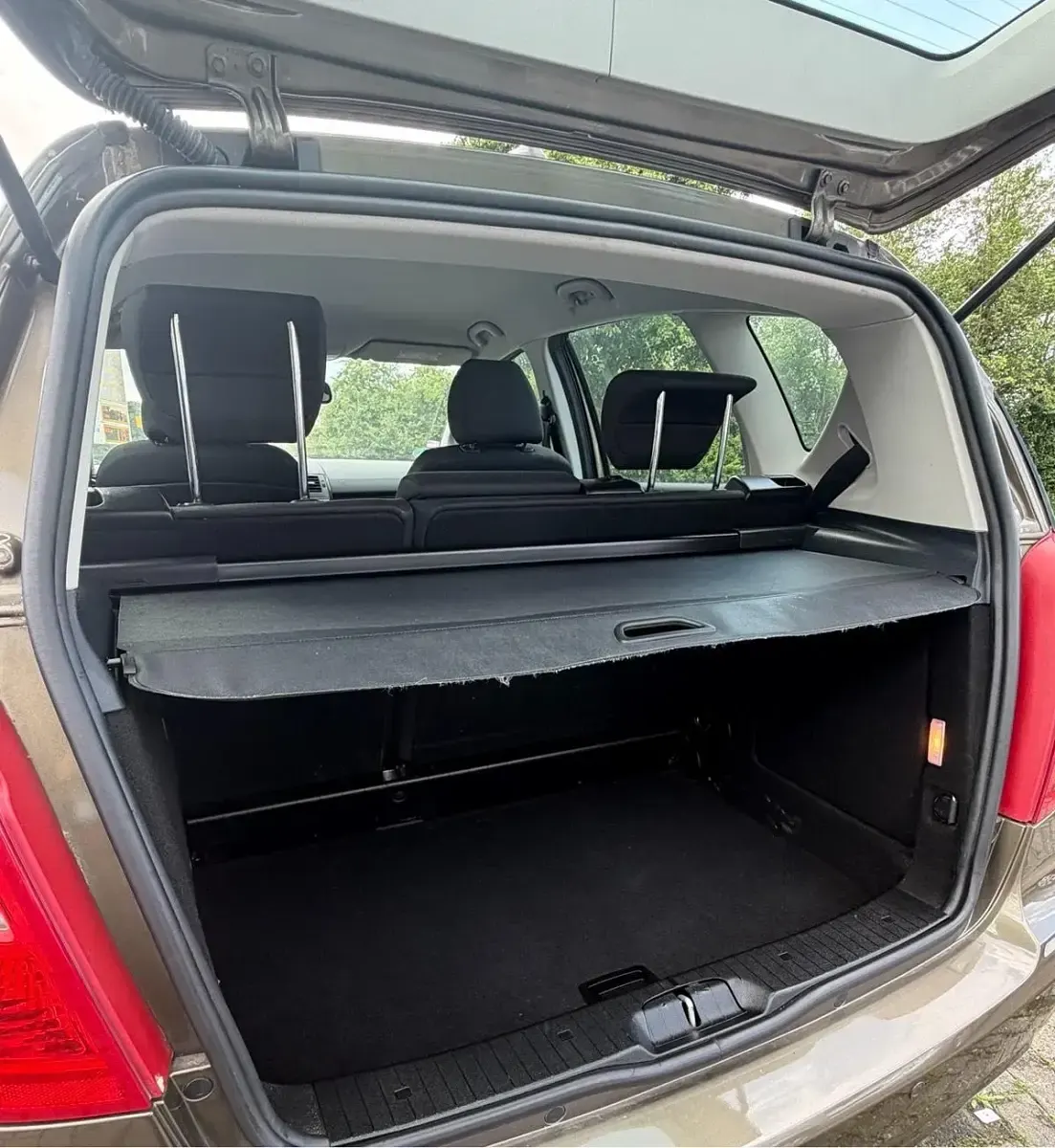 Gebraucht Mercedes A160 95 PS (69 kW) 2012 Braun Kleinwagen