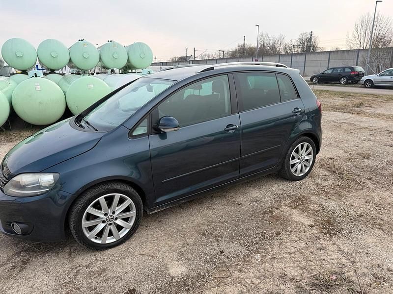 Gebraucht VW Golf Plus Cross 122 PS (89 kW) 2010 Blau Van / Kleinbus